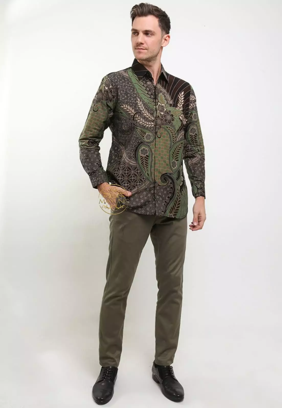 Wiratama Kemeja Batik Pria Premium Slimfit Modern Lengan Panjang