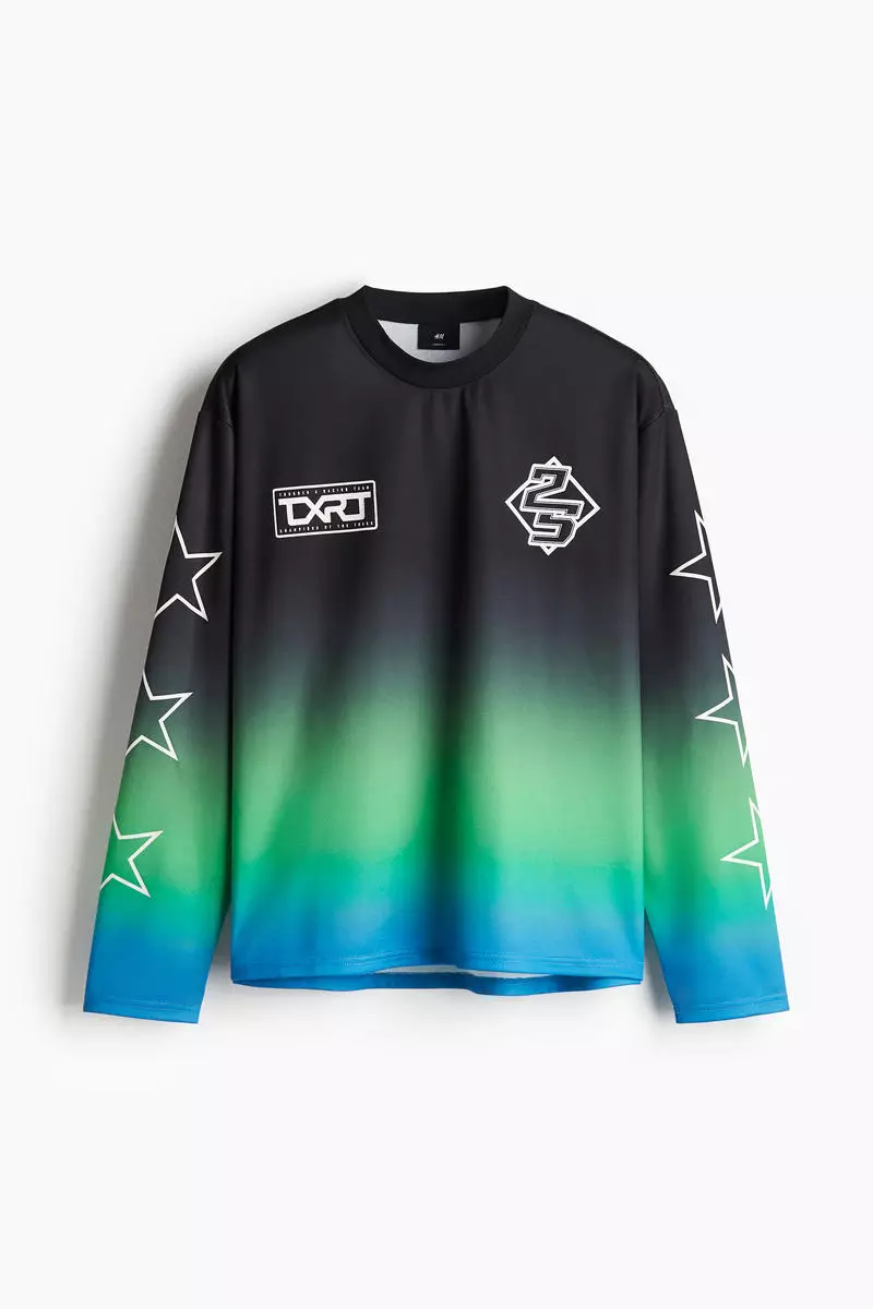 Loose Fit Long-sleeved mesh top