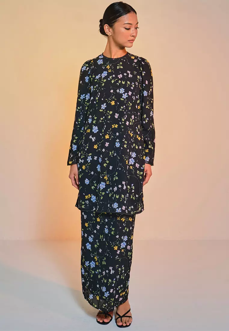 Bulanara Blouse & Skirt - Black Spring