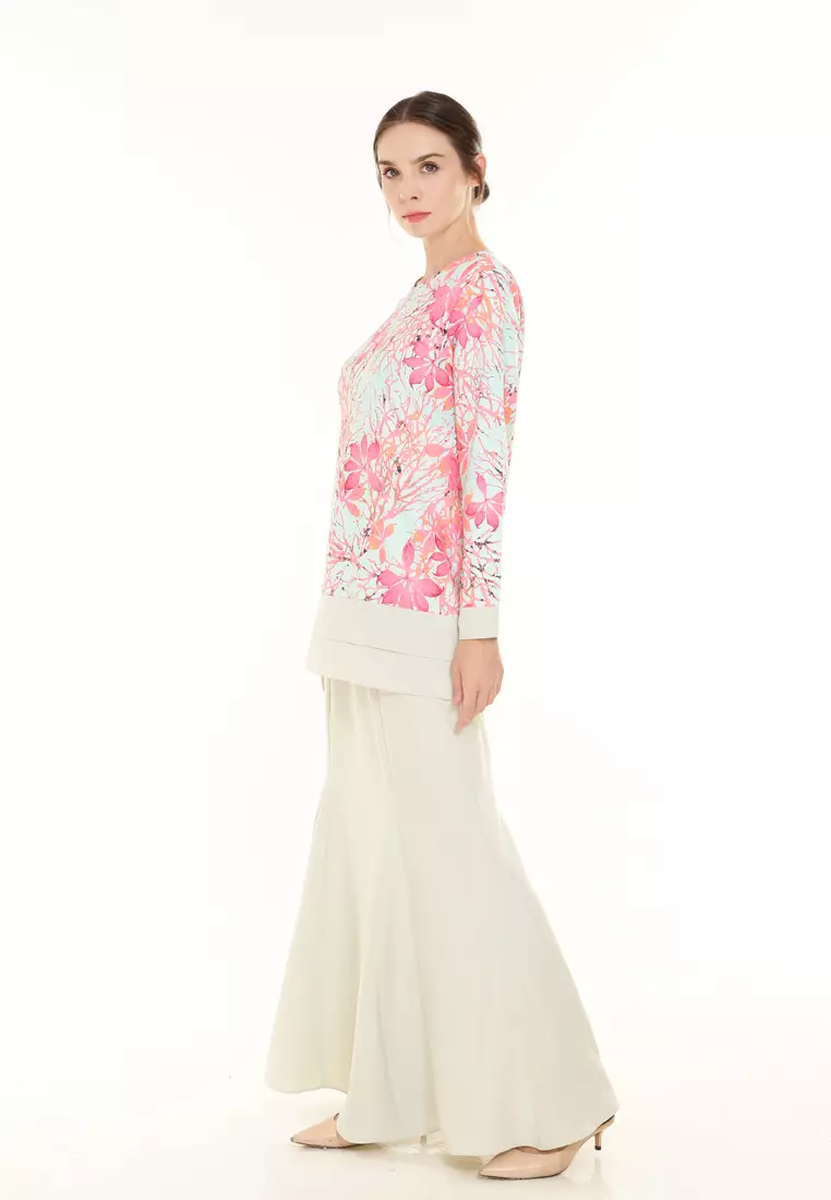 Ivy Kurung Modern layers Printed in Mint Green