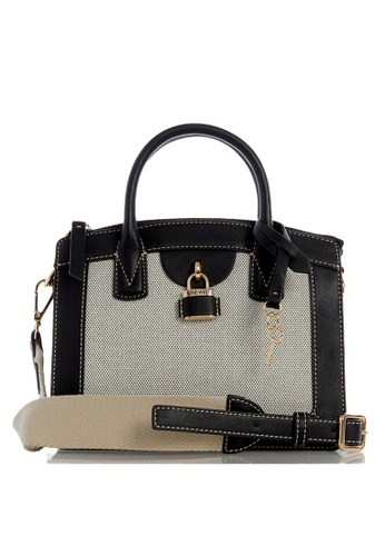 zalora nine west - Main Image