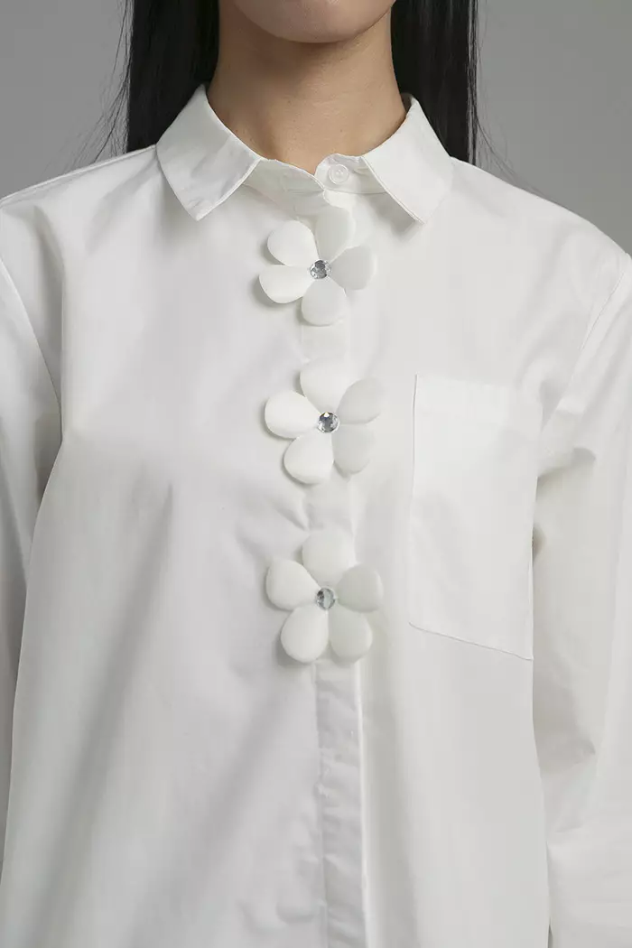 COTTONINK Studio - Atasan Kemeja Wanita Off-white Anselma #StudioSpring2025