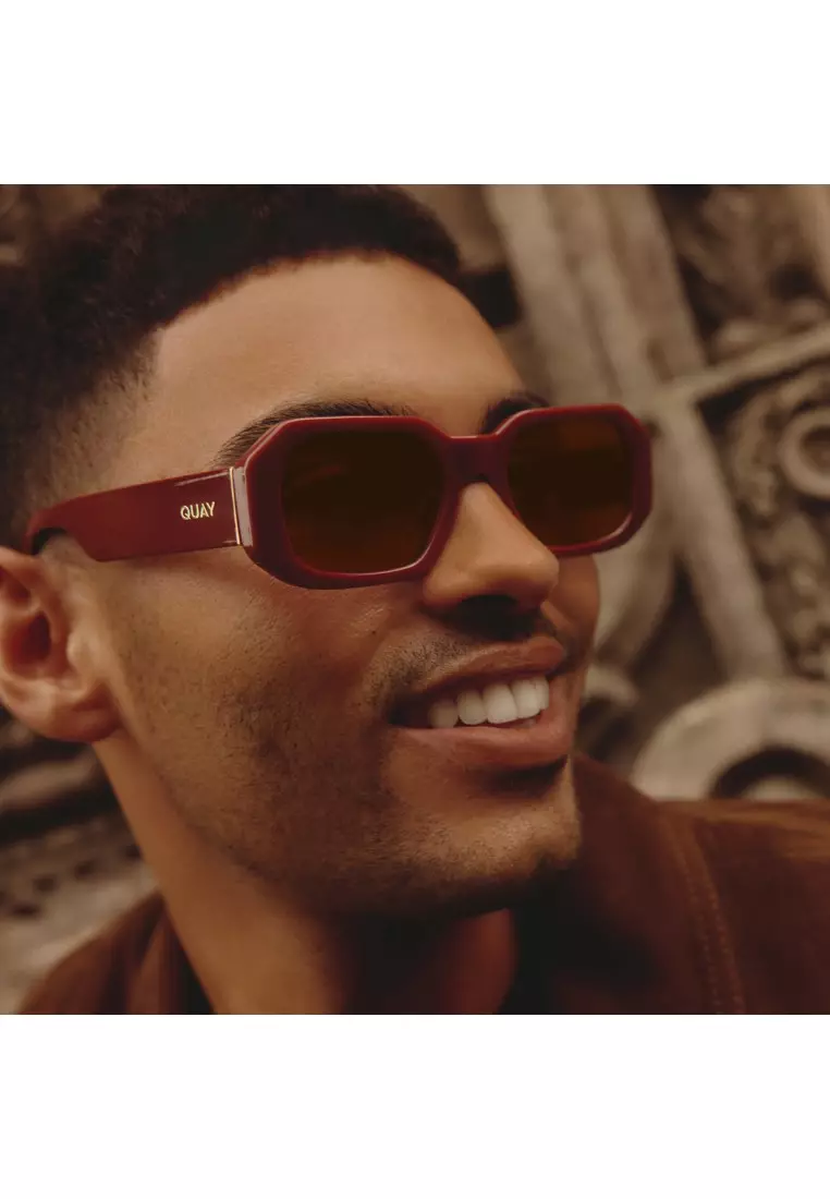 QUAY Hyped Up Sunglasses - Dahlia/Brown