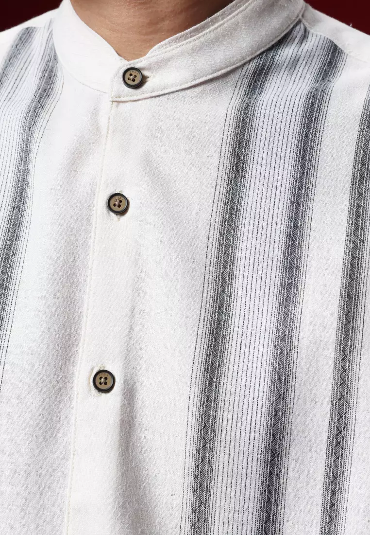 Emba Denim - Al Kharj Kemeja Koko Pria Lengan Pendek Pria Regular Warna Cream