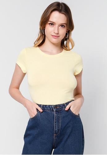 Vero Moda yellow Maxi Short Sleeves Crop T-Shirt 94A77AAFC5C330GS_1