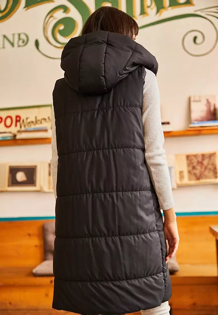 Hooded Pocket Puffer Vest