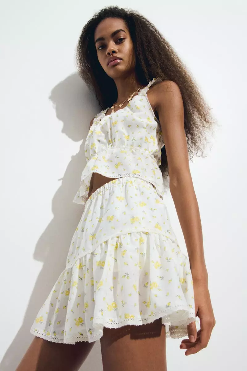 Lace-detail mini skirt