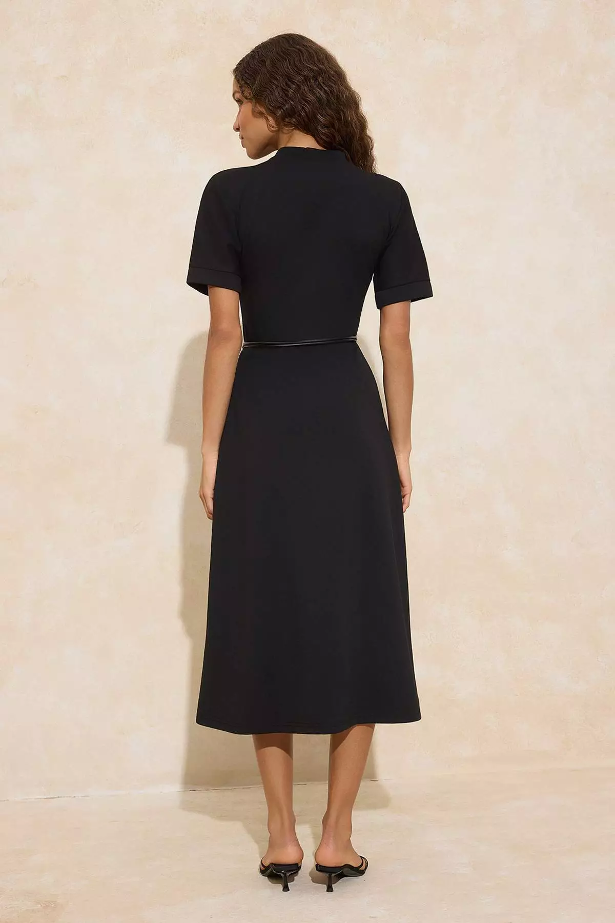 Black A-Line/Bell Form Mock Neck Short Sleeve Belted Midi Interlock Knitted Dress Twoss26El19