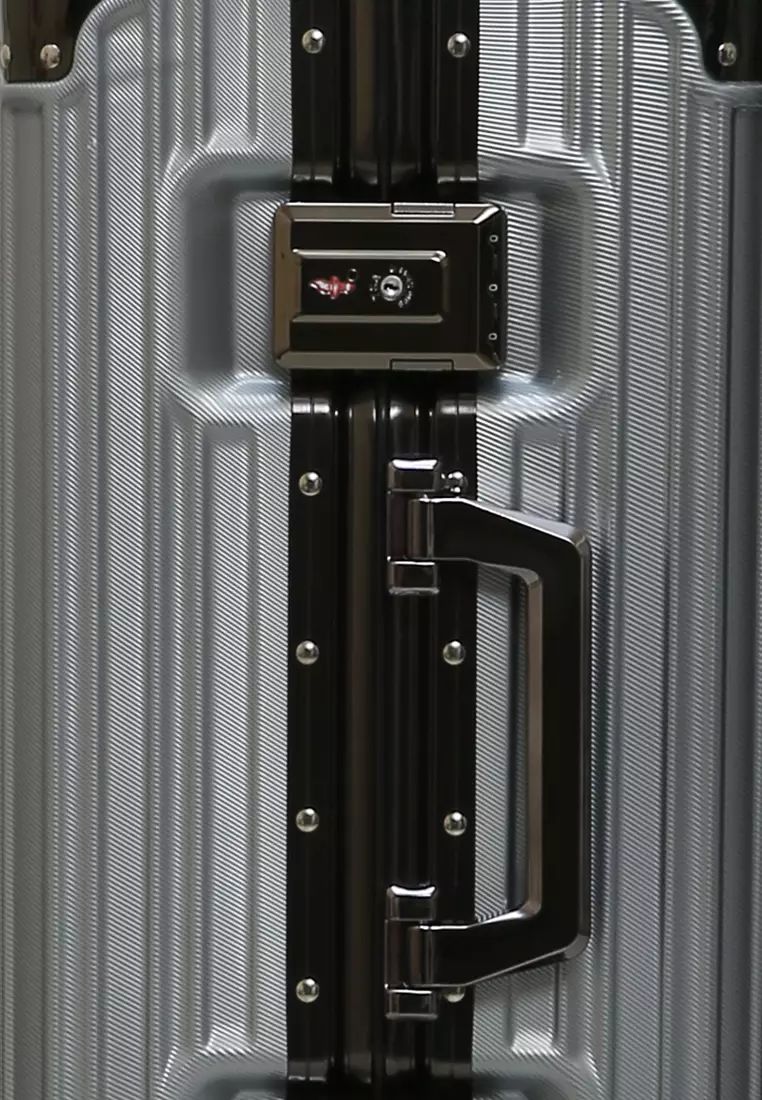 Carlton Koper Alumunium Frame Size 20 Inch Suitcase Unisex TSA Lock Material Polycarbonate ORIGINAL - Silver