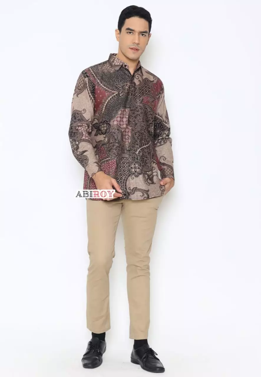 Kemeja Batik Pria Premium Slimfit Elegant Modern Lengan Panjang Trijata Ungu