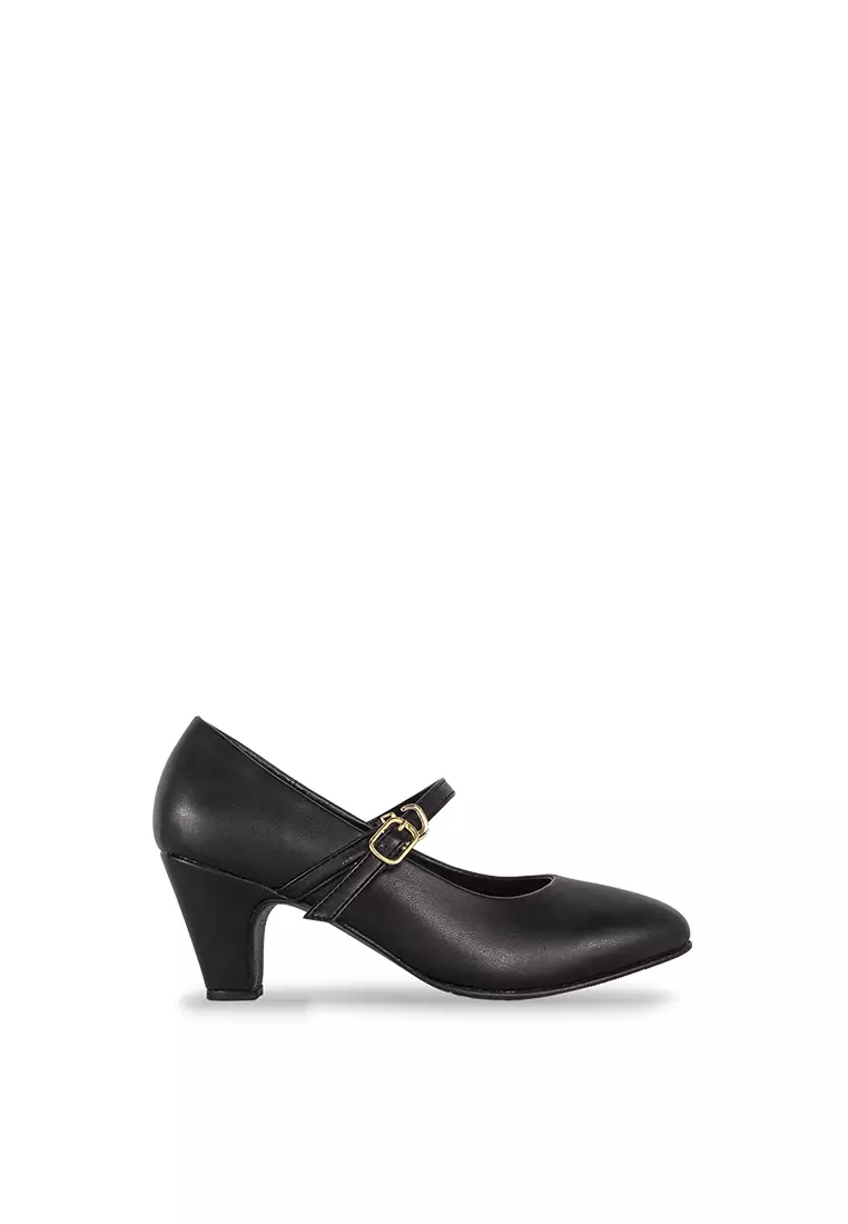 Discount on Zanea Shoes  shoes - SKU: Amira Pointed Toe Pumps