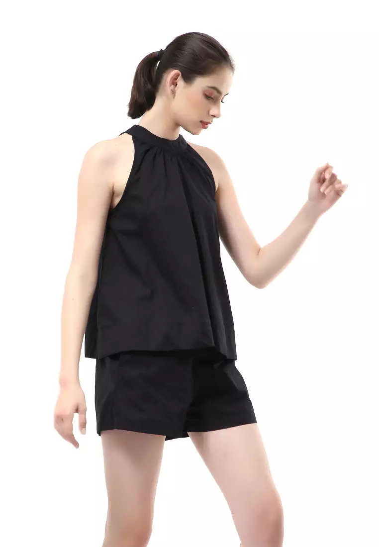 Nayra One Set Setelan Wanita Sleeveless Blouse with Short Pants Plain Motive Material Cotton ORIGINAL - Black