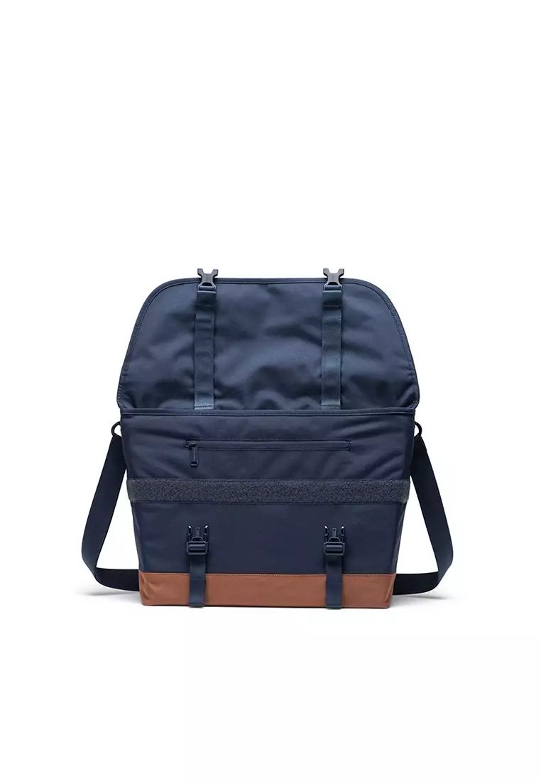 Cove Messenger 22,5L Bags - Navy/Saddle Brown