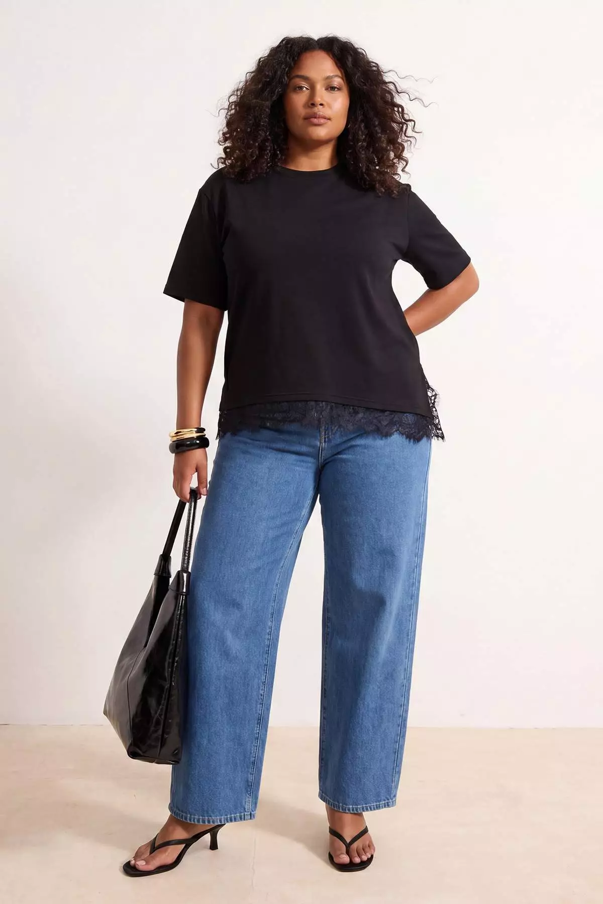 Black Hem Lace Detailed Slit Knitted Large Size T-Shirt Tbbss26Bf00072