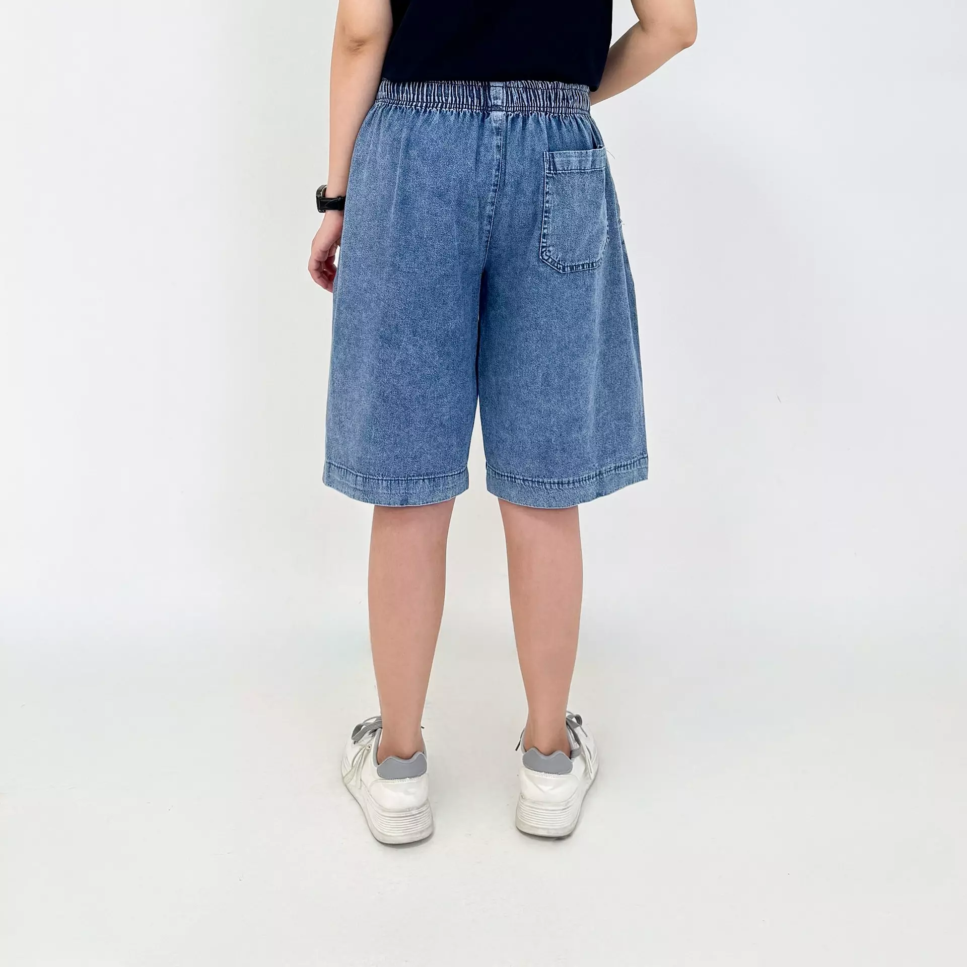 Joey Short Pants Jeans - Celana Pendek Santai Wanita SNOW