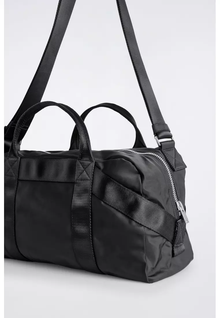 SPORTS DUFFLE BAG - NYLON