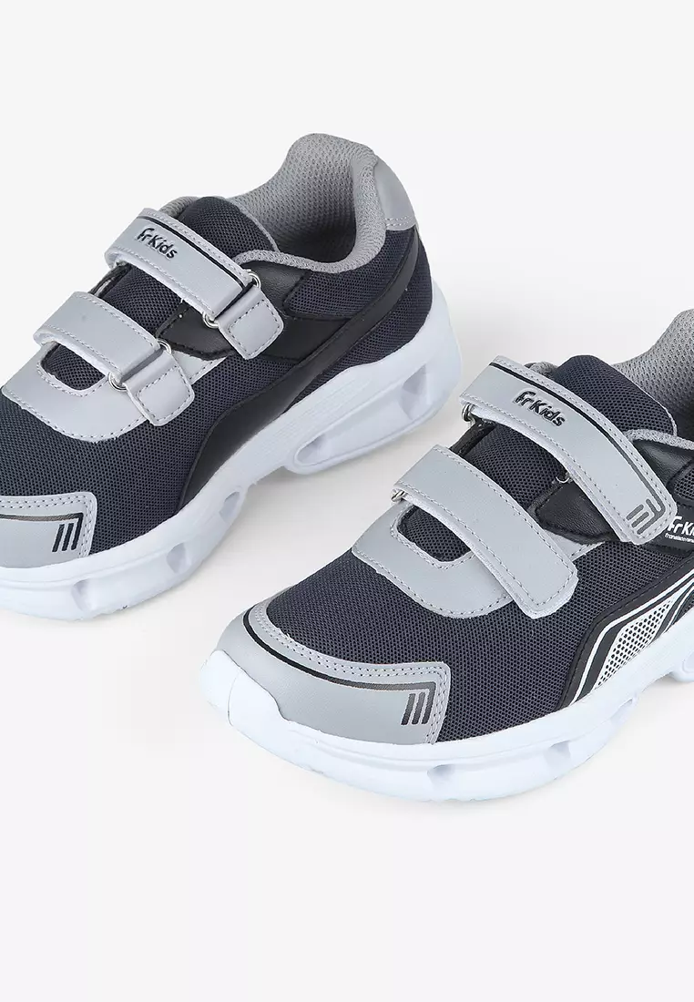 Sneakers Slip On Sepatu Sekolah Anak Unisex T.Owen - Fransisca Renaldy