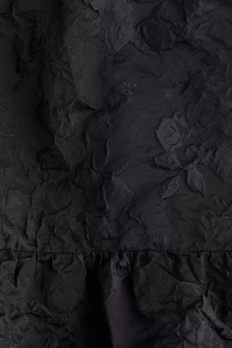 Bubble-hem strappy top