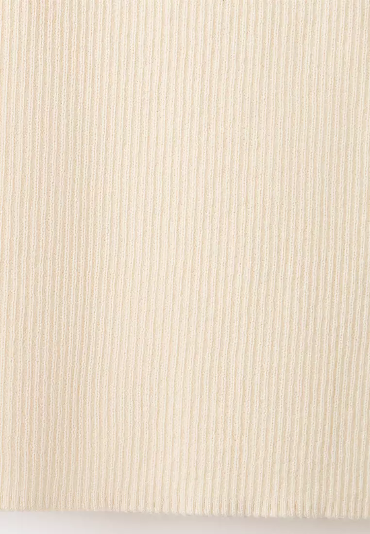 Fitted Fine-Knit Top