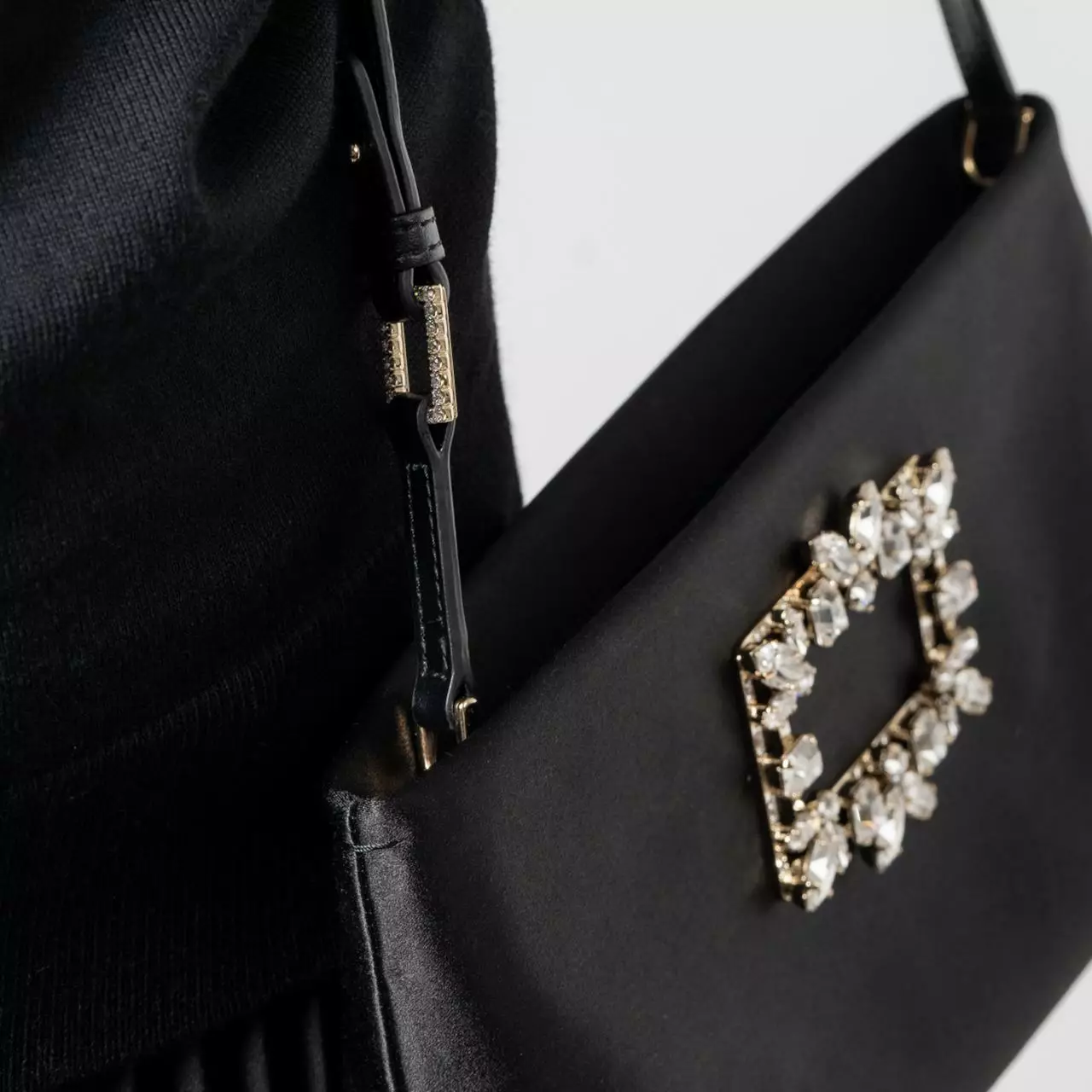 Jual Roger Vivier RV Nightlily Charm Nappa Leather Micro Bag