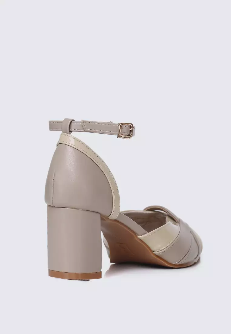 Aya WideFit Comfy Heels In Taupe