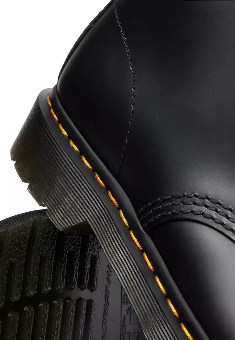 1460 LACELESS Smooth Leather Slip On Black Boots - Men