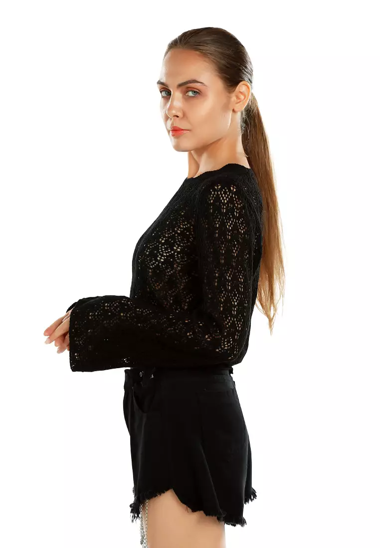 Short Crew Neck Sweater Top in Black