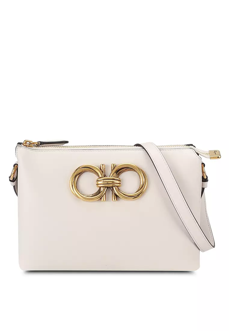 Salvatore outlet ferragamo luggage