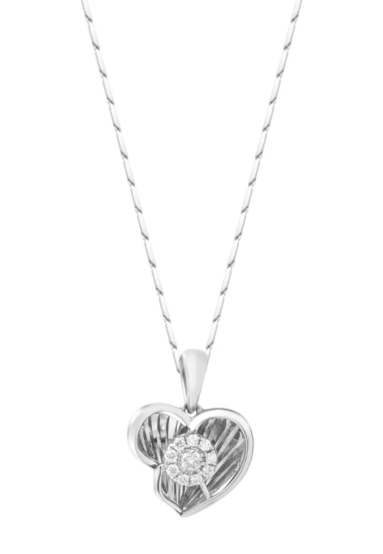 White gold heart pendant new arrivals
