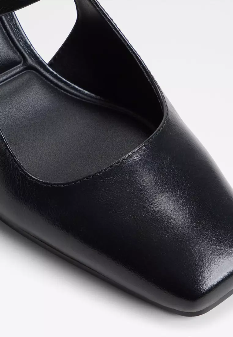 Weraweth Heeled Shoes