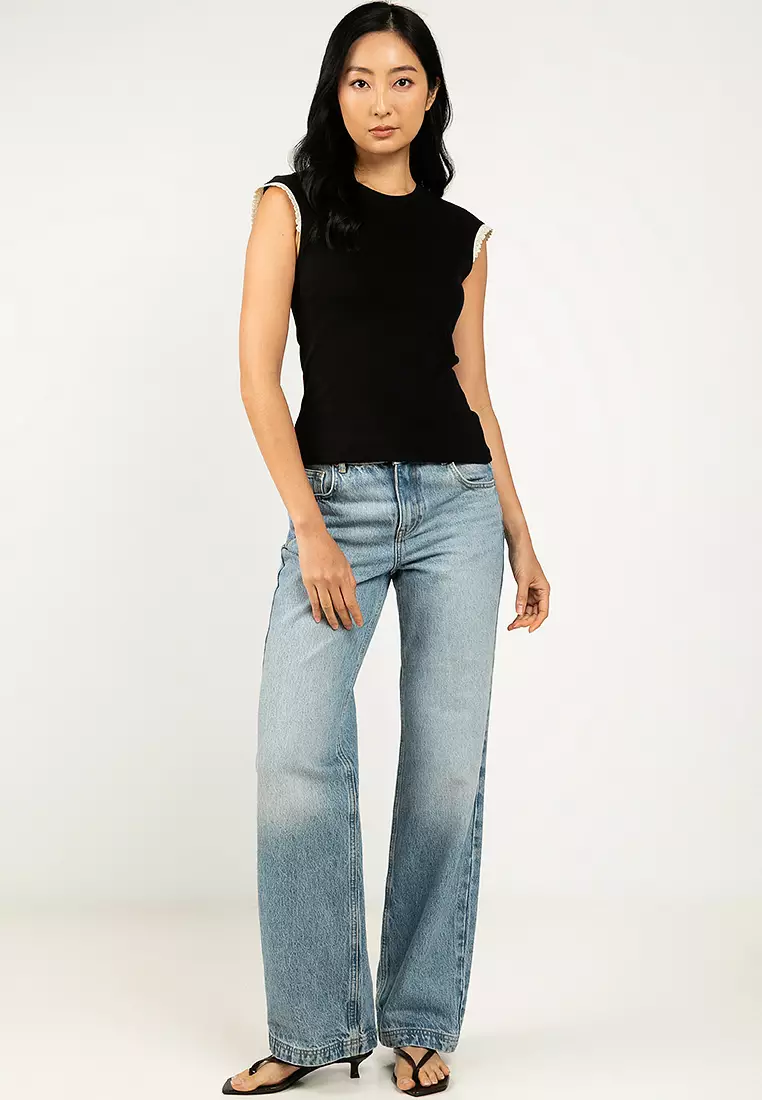 Lace Detailed Sleeveless Top