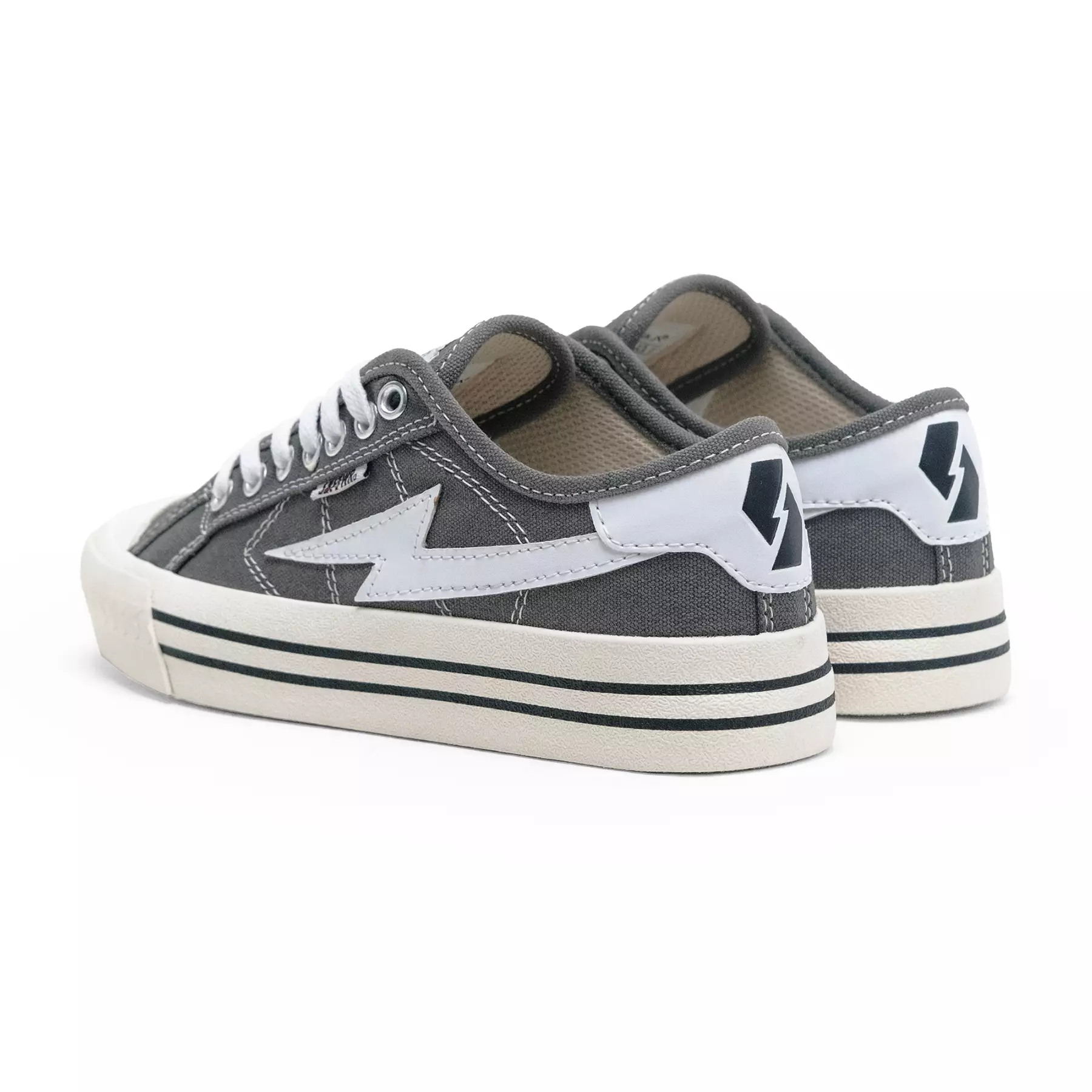 SABA Titan Low Grey Off White - Sepatu Sneakers Casual Pria Wanita