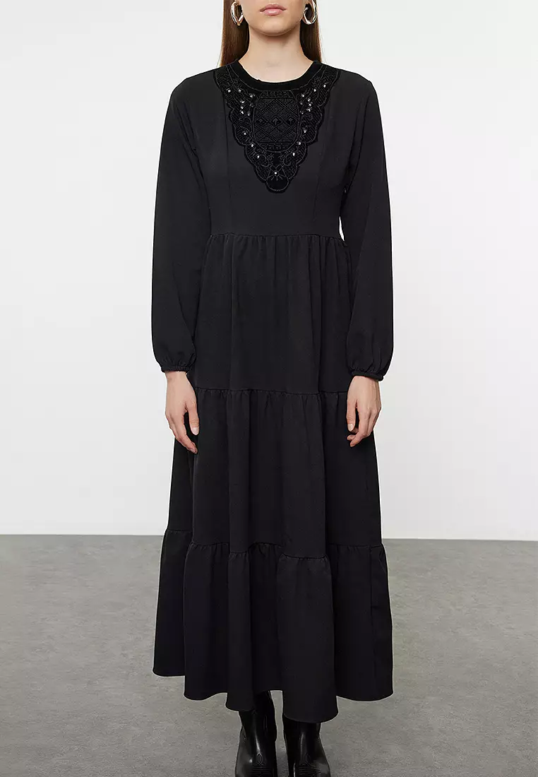 Modest Embroidery Maxi Dress