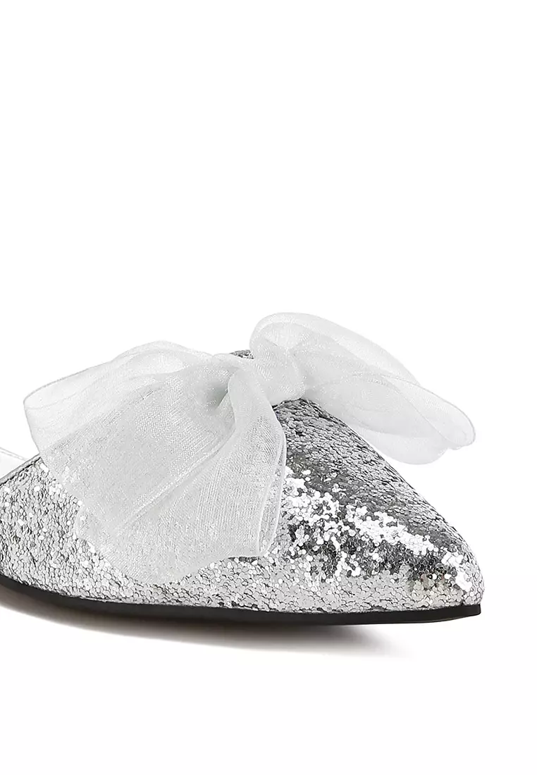 Sandal Datar Glitter Berdetail Pita Tipis Warna Silver