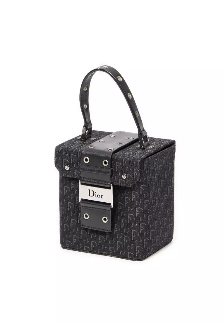 Pre-Loved Street Chic Vanity Case