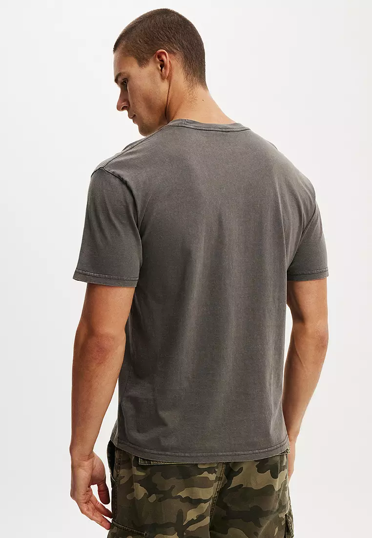 Licensed Premium Loose Fit Music T-Shirt