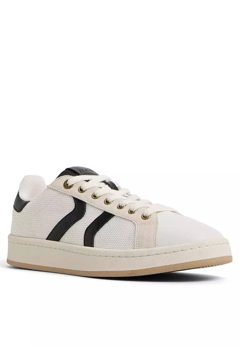 Retrokicks Sneakers