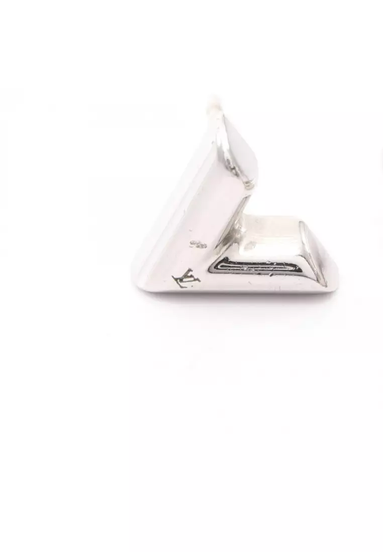 Pre-Loved Louis Vuitton Essential V earrings Silver