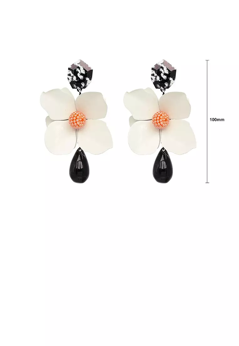 White cheap flower earring