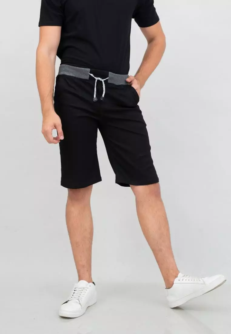 Celana chino pendek cino slim fit PINGGANG KARET Hitam houseofcuff