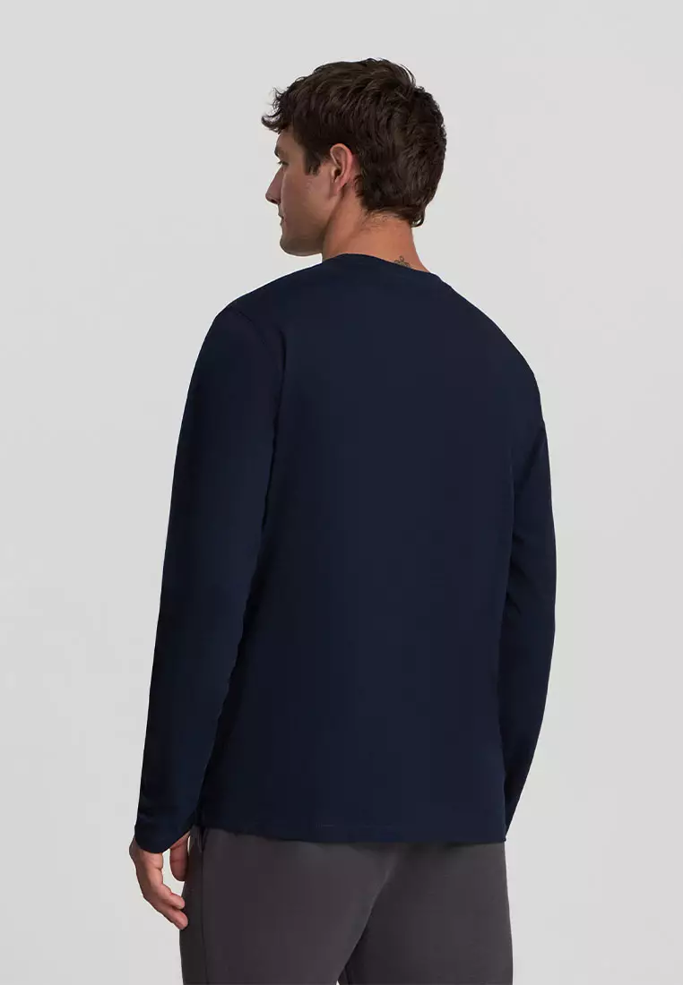 Man Long-Sleeved T-Shirt