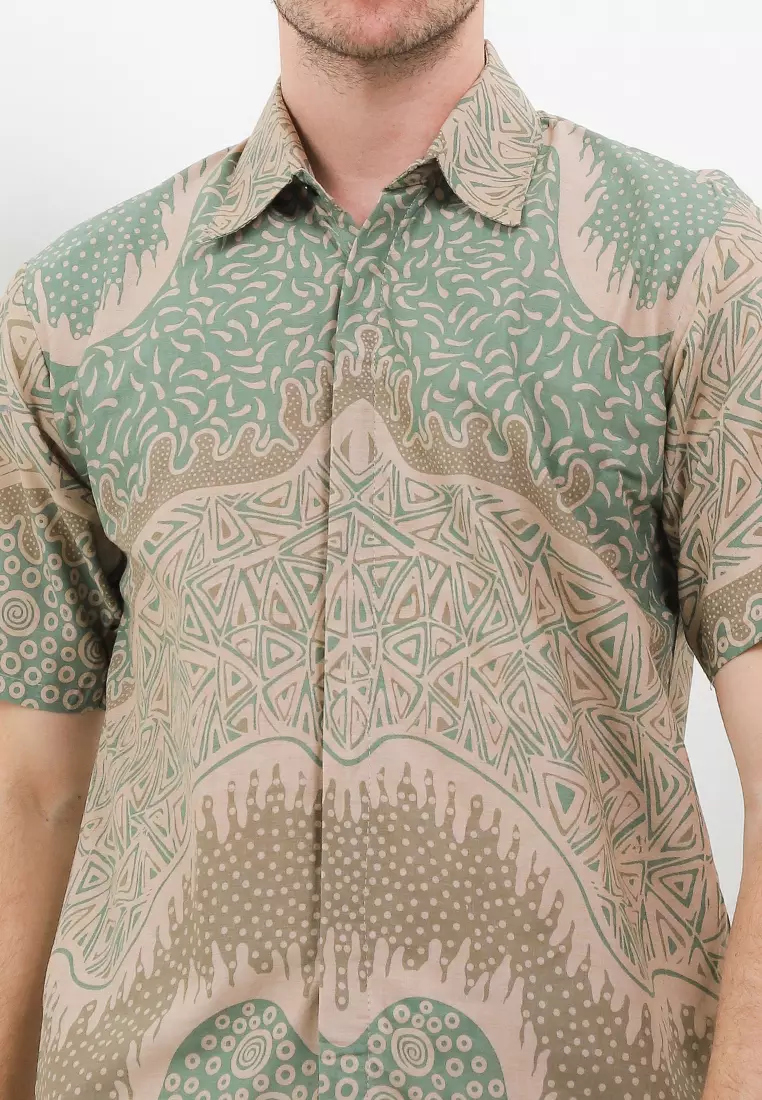 Piramid Kemeja Batik Premium Pria Casual Modern Lengan Pendek