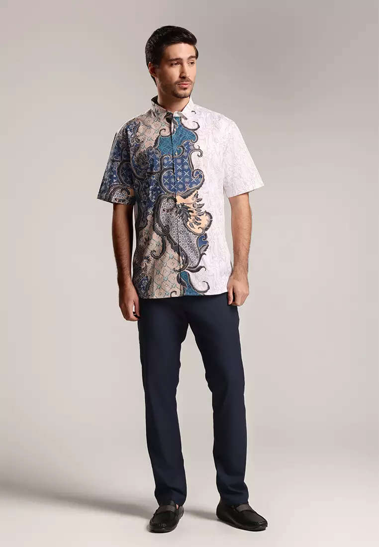 MOC - Kemeja Batik Pria Lengan Pendek Visakha - White