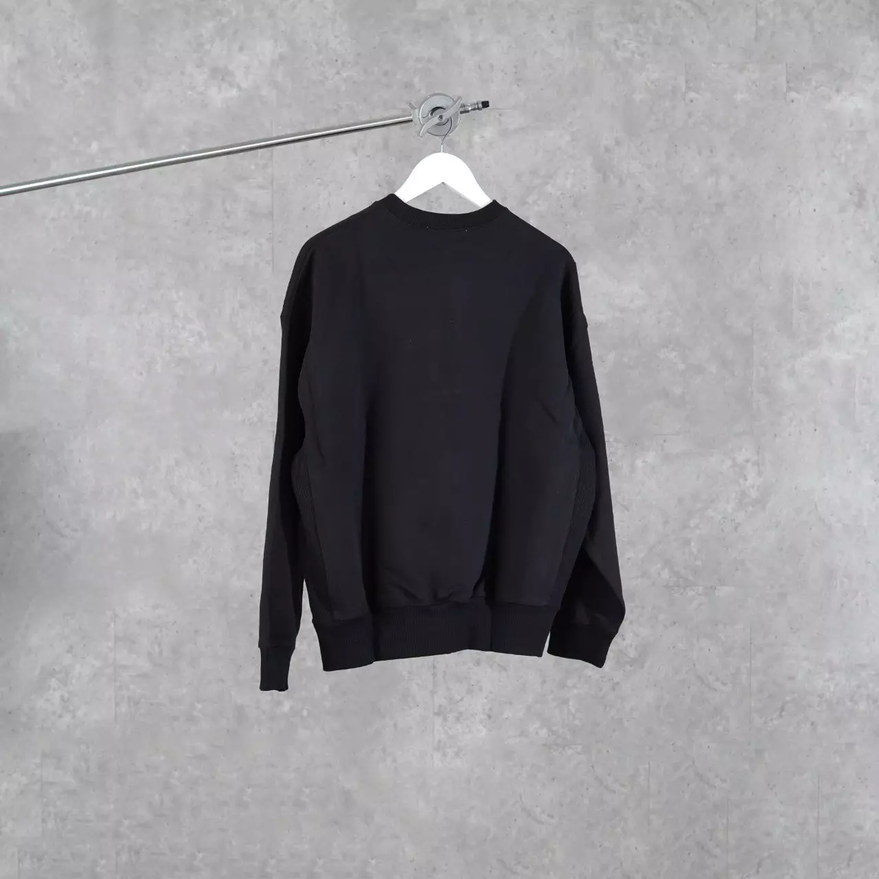 Sweater MARDI MERCREDI FLOWER CREAM BLACK SWEATSHIRT 100% ORIGINAL