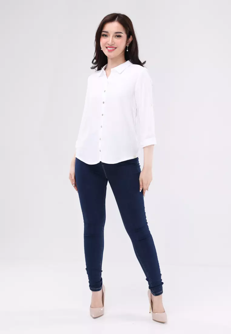 Bold Twill 3/4 Sleeves Collared Blouse