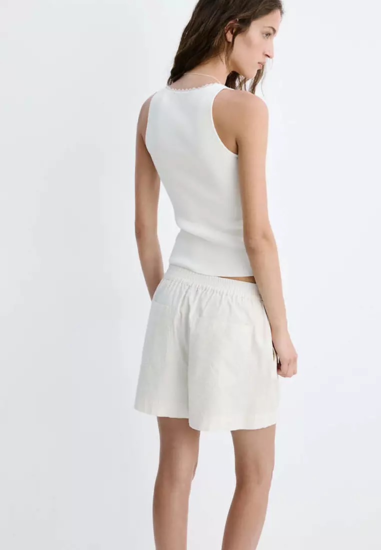 Ribbed Top With Lace Detail