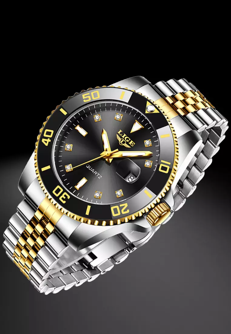 Unisex Classic Diver's Stainless Steel Quartz Watch on Steel Bracelet