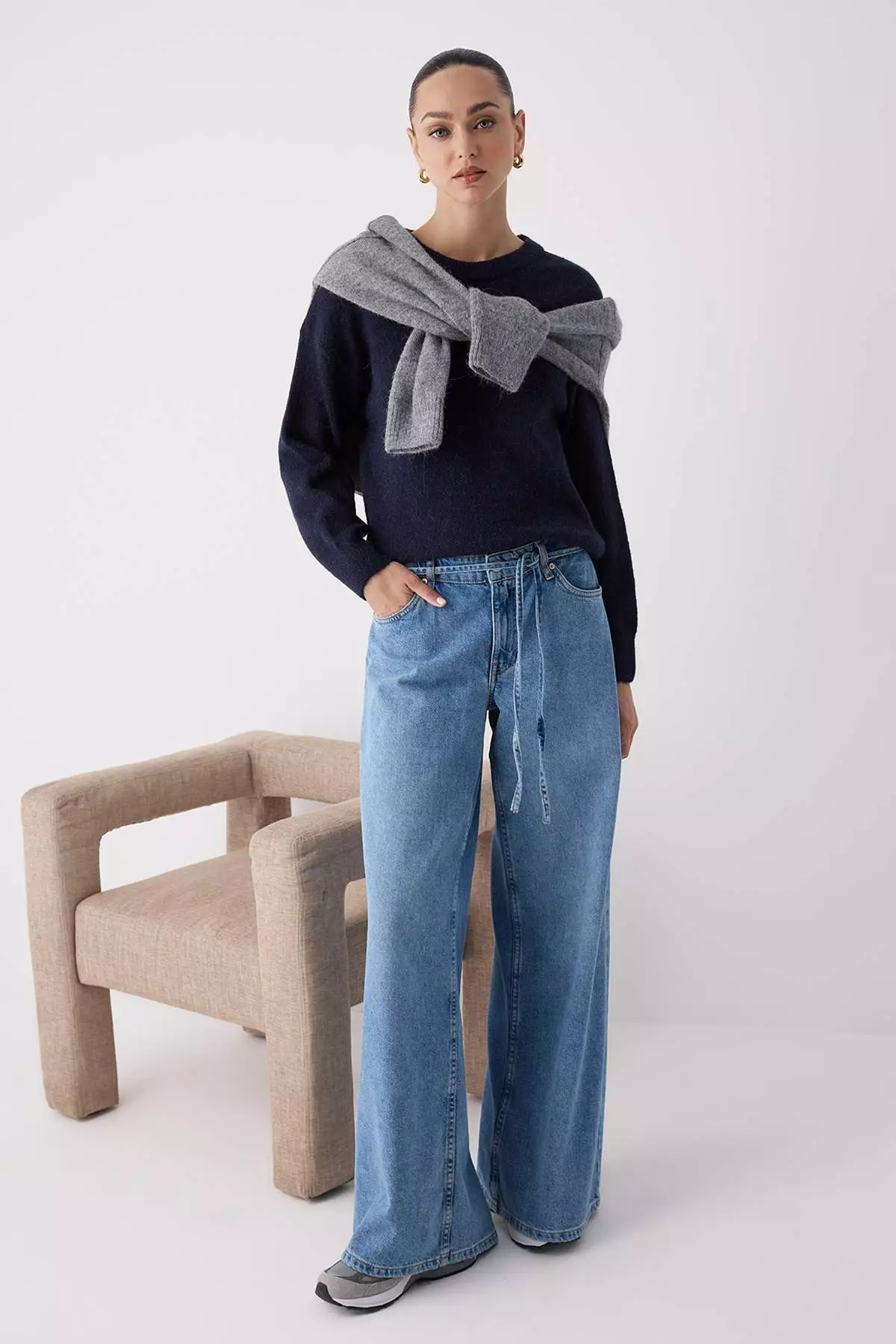 Navy Blue Alpaca Wool Blended Wide Fit Premium Yarn Knitwear Sweater