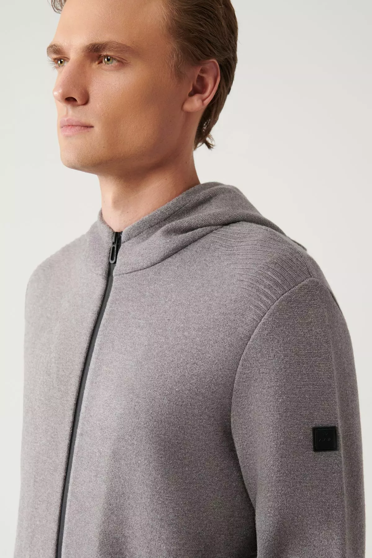 Buy Avva Men's Gray Hooded Zippered Knitwear Cardigan A32Y5051