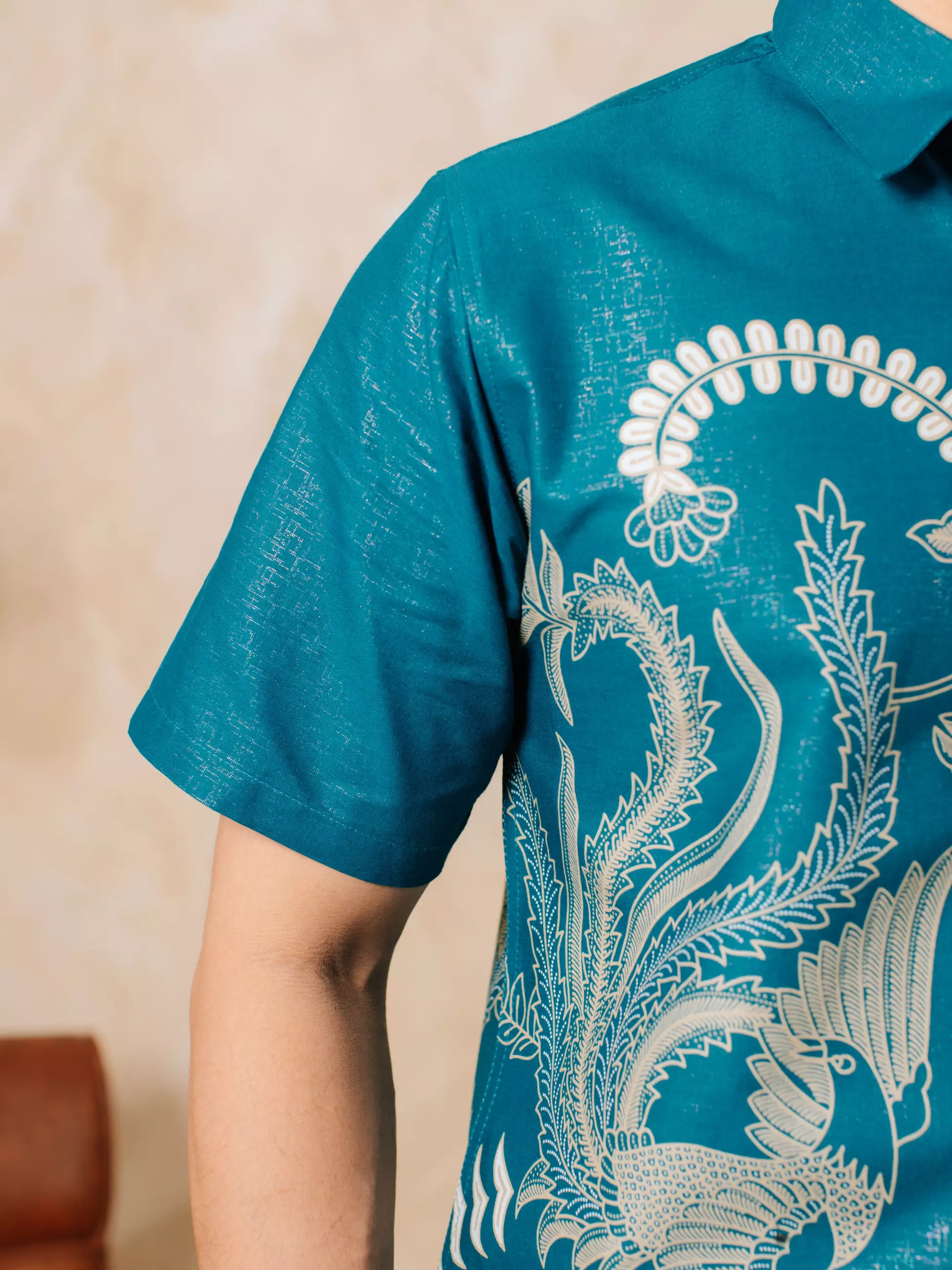 Avana by Adyatma Aria Turquise Kemeja Batik Slim Fit Tricot Pria Katun Foil